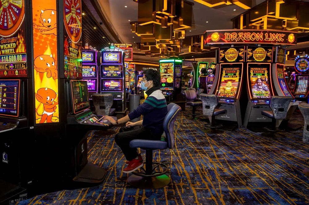 How to win at the fast and easy slot machines of joker gaming